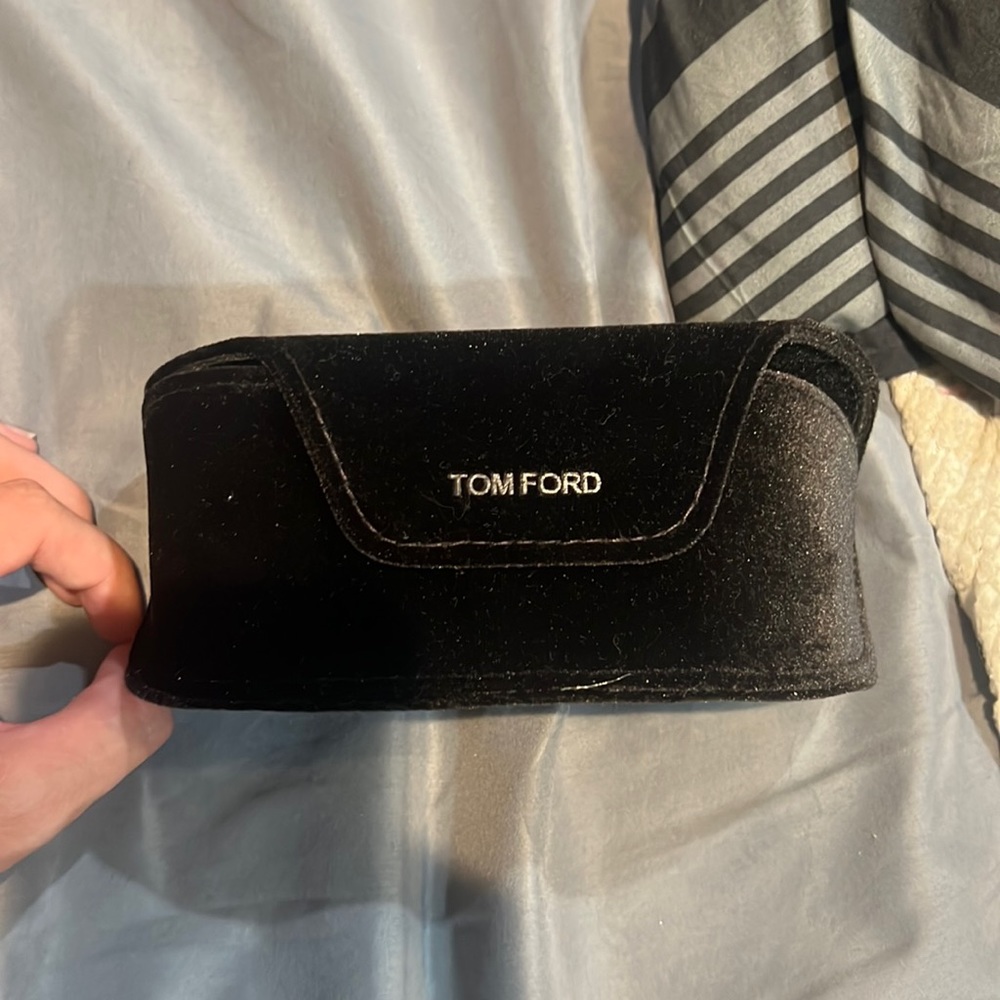TOM FORD GLASSES CASE